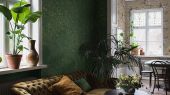 Обои для гостиной от Borastapeter коллекция Dreamy Escape арт 4271 , пр-во Швеция,яркого нефритово-зеленого цвета с мерцающими золотыми деталями,купить недорого в Москве.Фото в интерьере